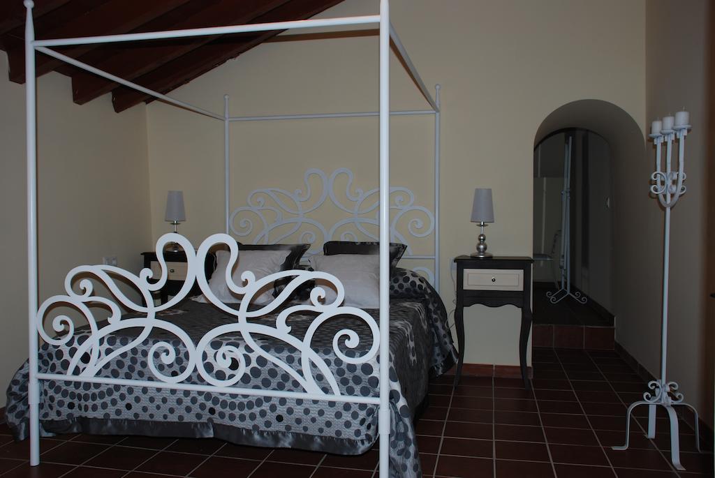 Hotel Rural Gran Maestre Cabeza del Buey Стая снимка